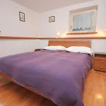Family Friendly Seaside Moscenicka Draga, Opatija - 7798 아파트